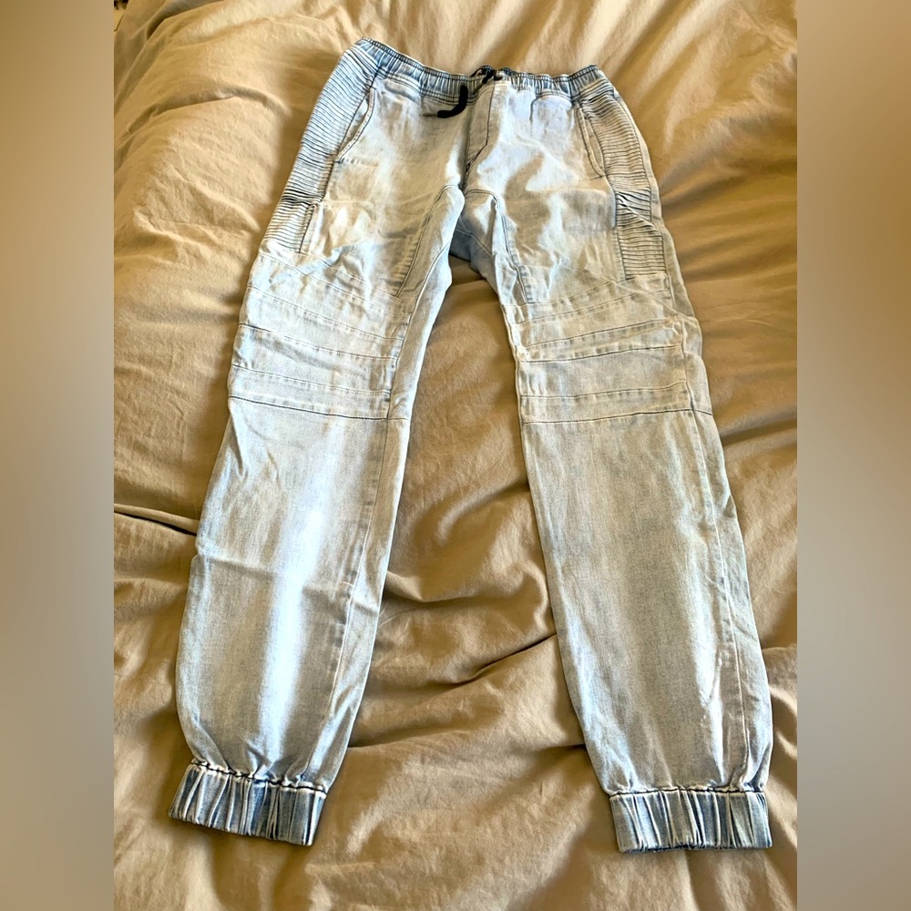 Zanerobe Men’s Denim Joggers. Size 34. Light blue. Used but good condition.